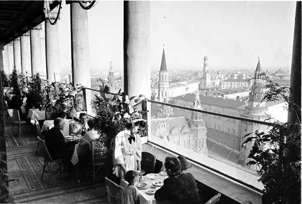 Hotel Moskva terrace