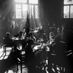 A worker's cafe in 1930s Moscow. (photograph by Arkadi Shayhet via Moscow House of Photography)